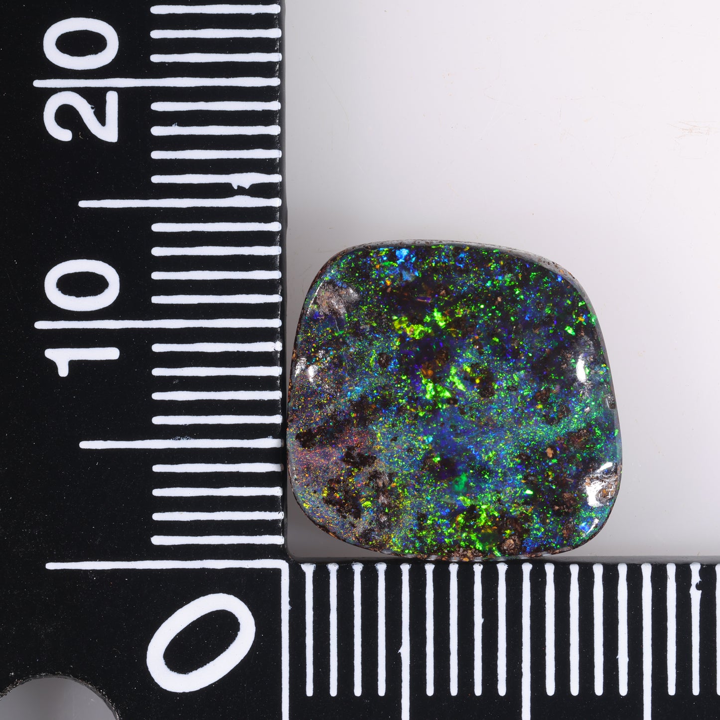 Boulder Opal 7.05 cts 37774