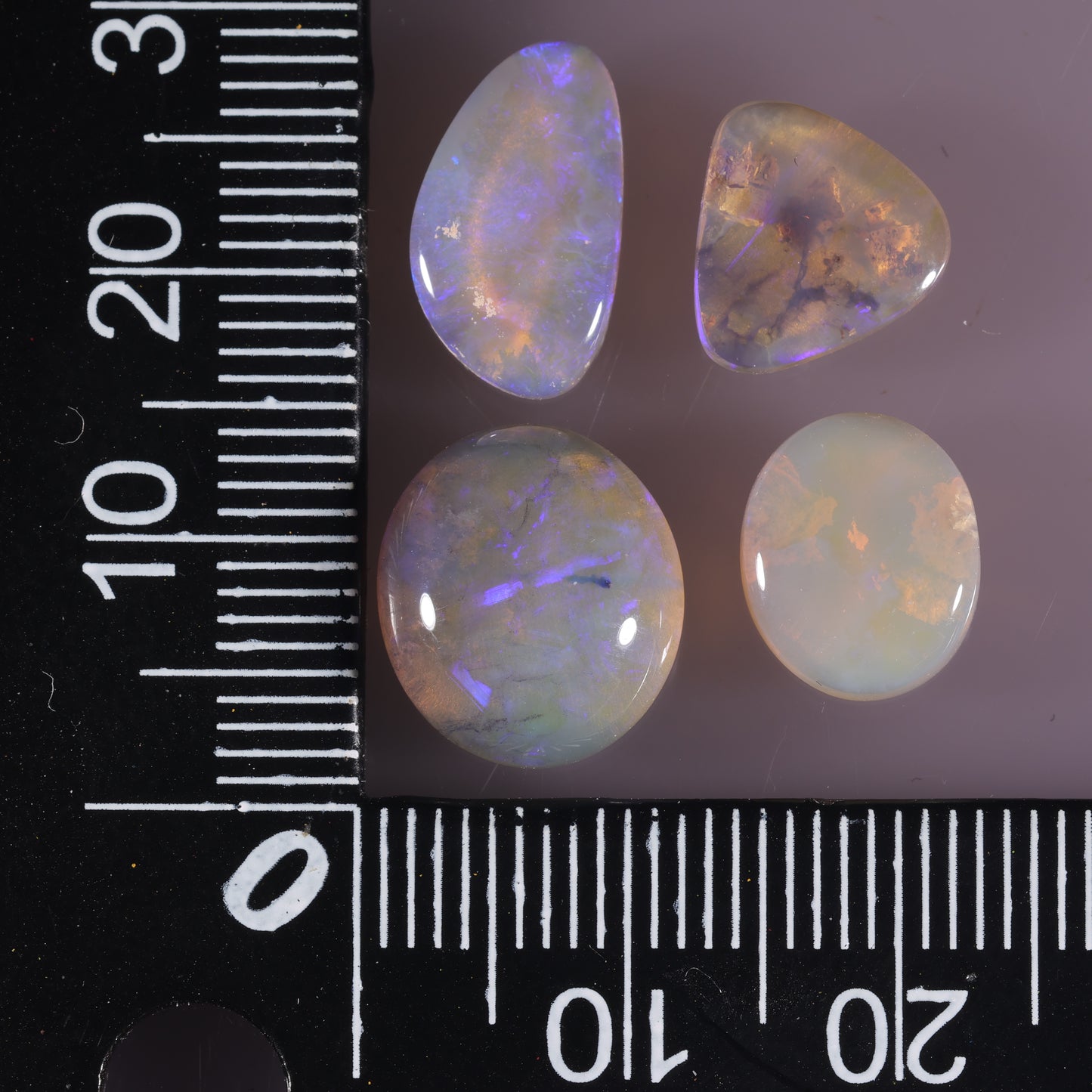 Lightning Ridge Parcel 10.23 cts 37799