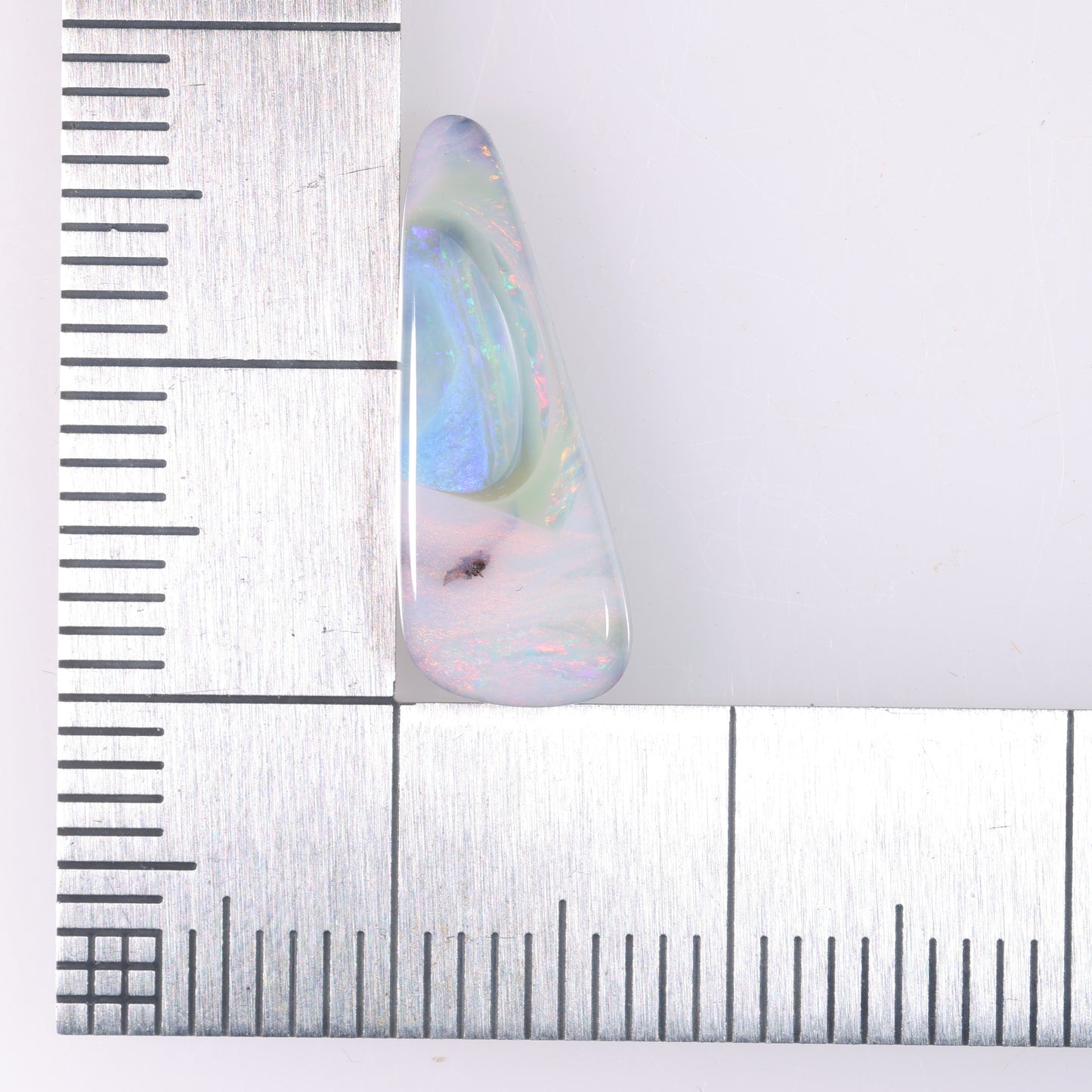 Boulder Opal 2.8 cts 37935