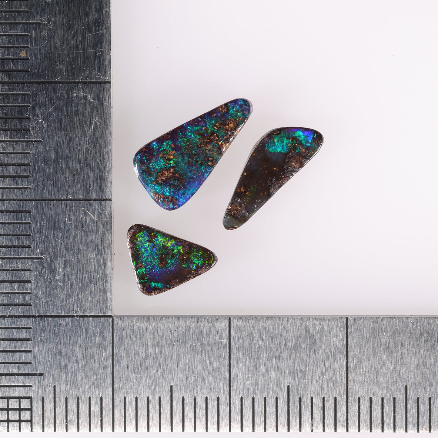 Queensland Boulder Parcel 3.68 cts 38534