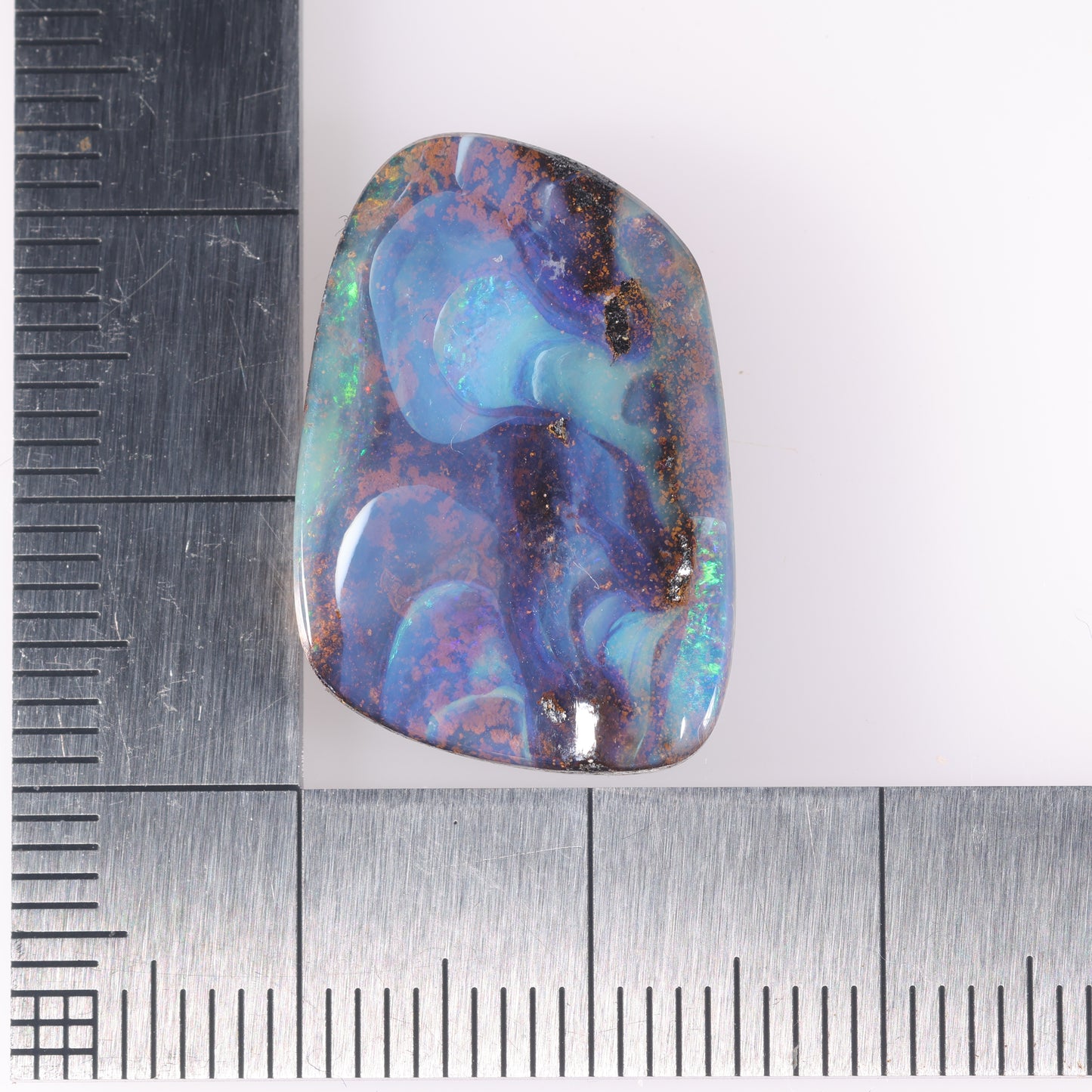 Boulder Opal 15.6 cts 38824