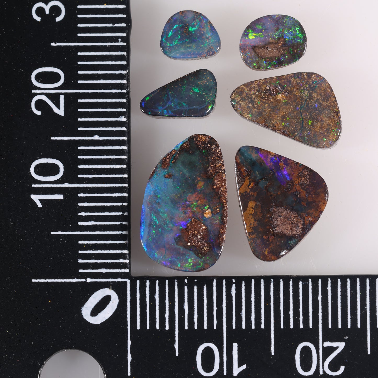 Boulder Parcel 12.28 cts 38945
