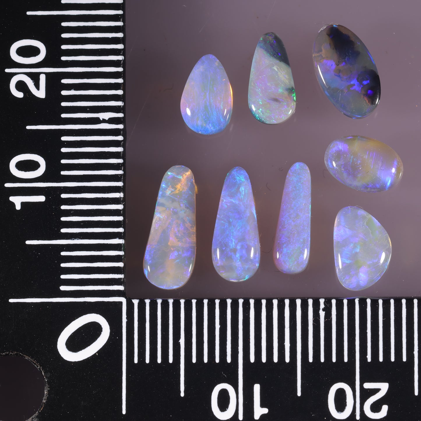 Lightning Ridge Parcel 4.95 cts 39196
