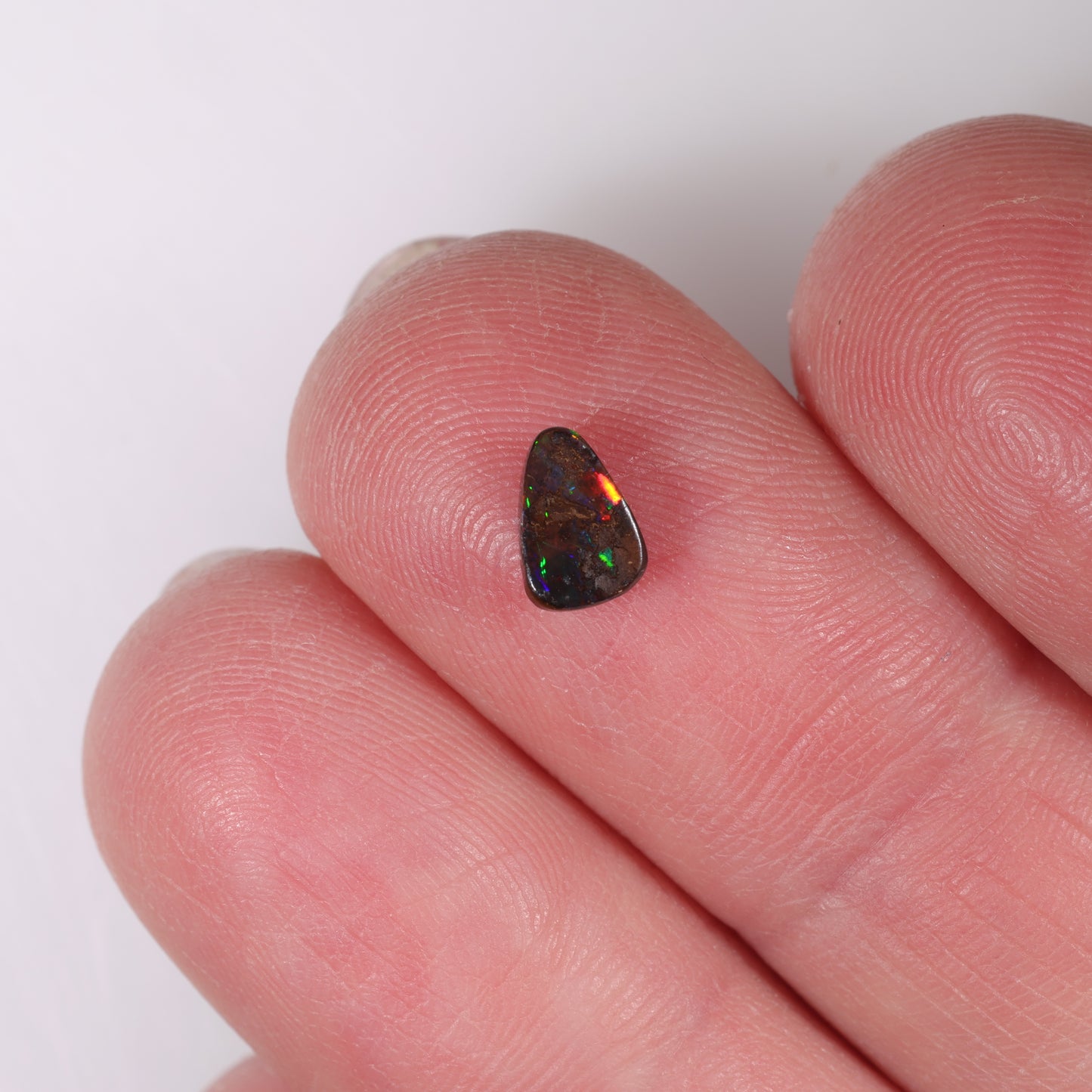 Boulder Opal 0.8 cts 39234