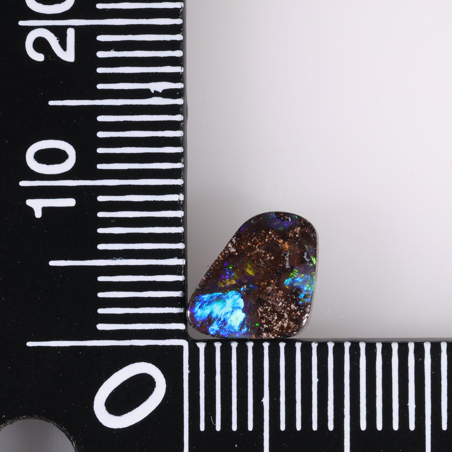 Boulder Opal 1.99 cts 39443