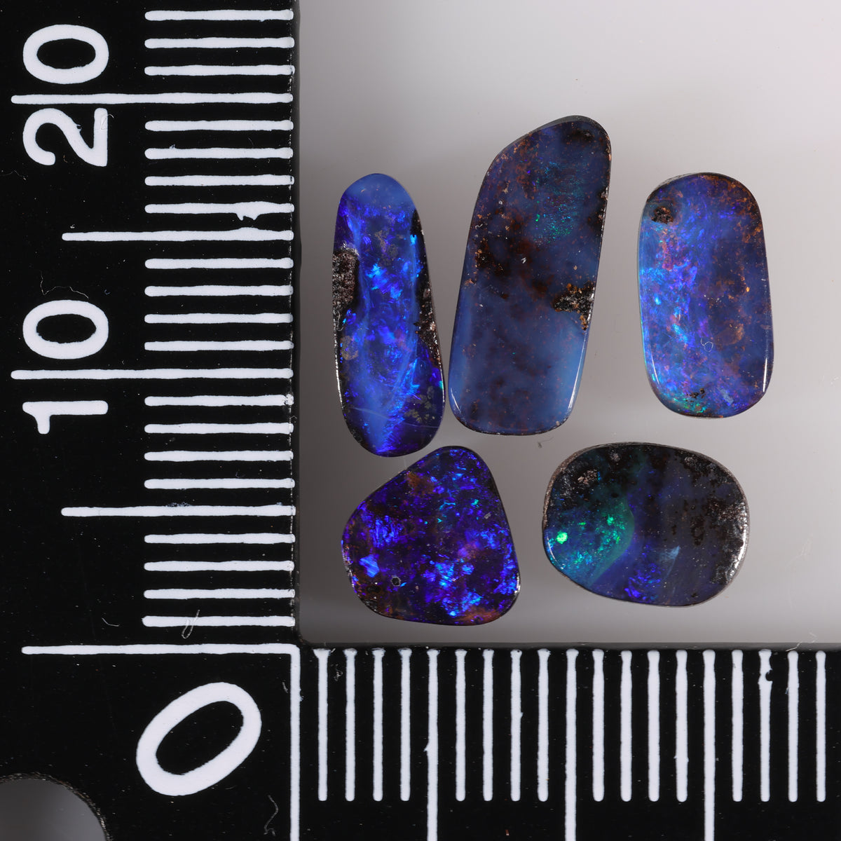 Boulder Parcel 3.84 cts 39642
