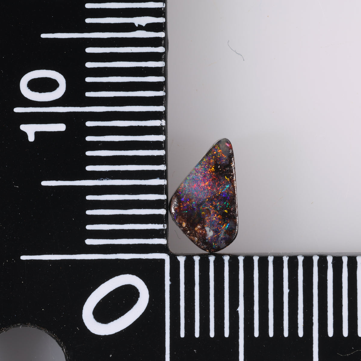 Boulder Opal 0.85 cts 39793