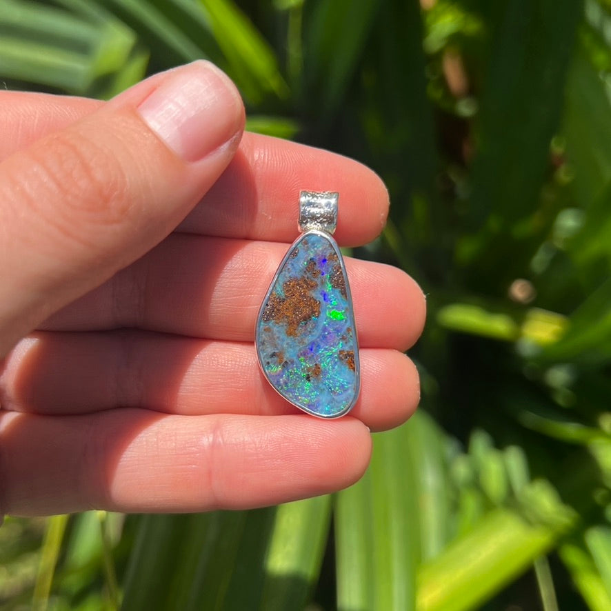 Boulder Pendant 12.22 cts 35982