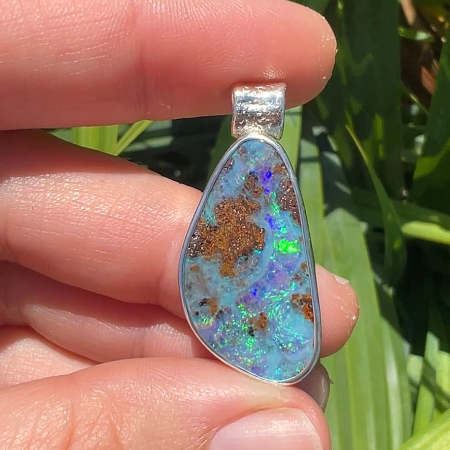 Boulder Pendant 12.22 cts 35982
