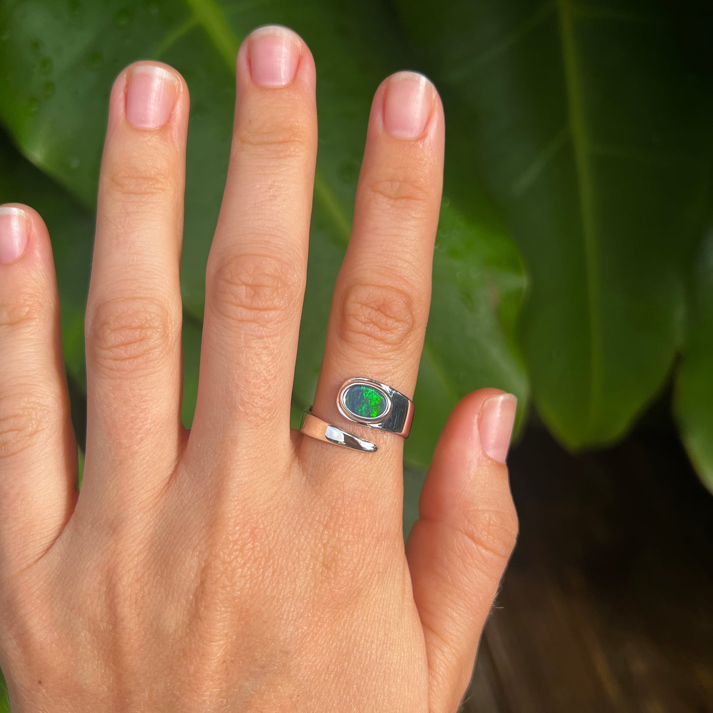 Lightning Ridge Ring 0.77 cts 32028