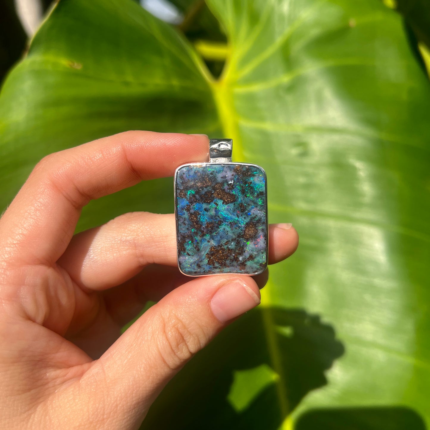 Boulder Pendant 50.55 cts 37558