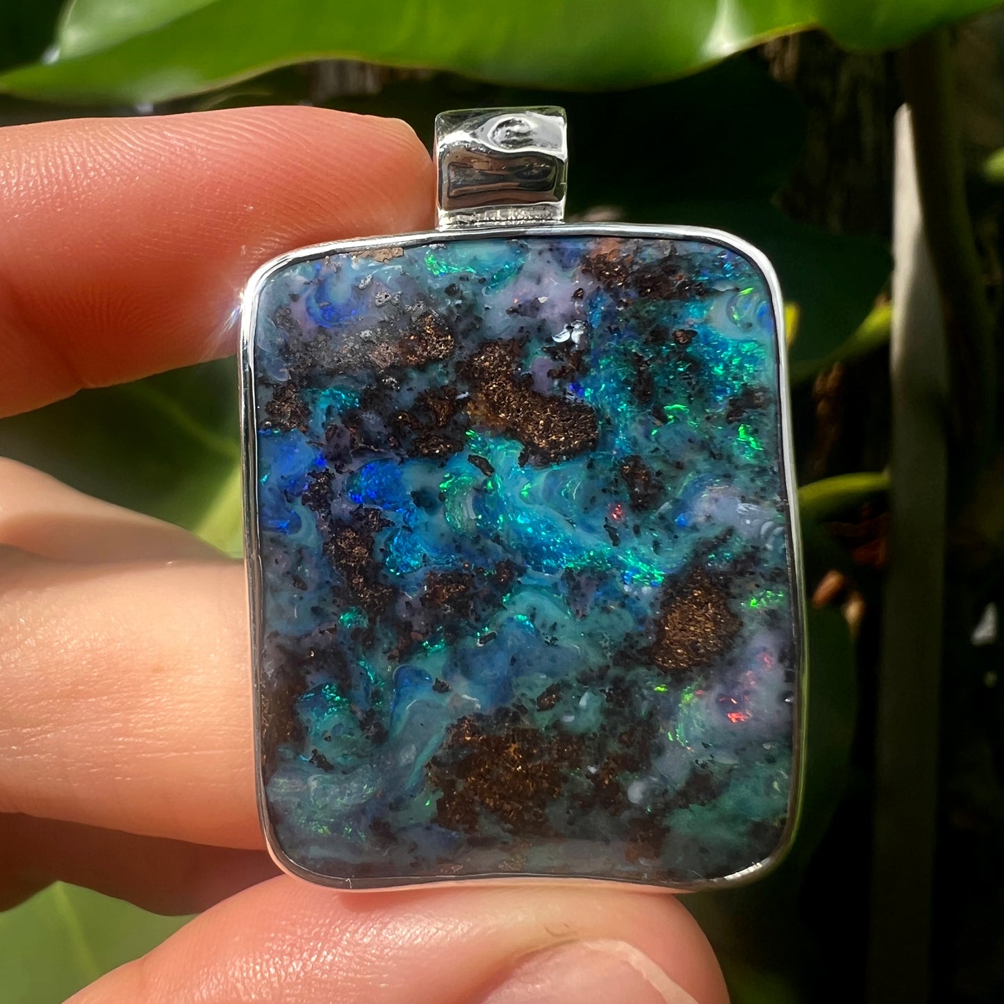 Boulder Pendant 50.55 cts 37558