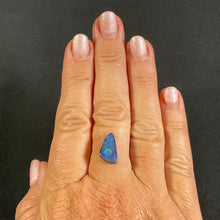 Load image into Gallery viewer, Boulder Opal 2.95cts 22827
