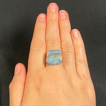 Load image into Gallery viewer, Boulder Opal 12.64cts 24838
